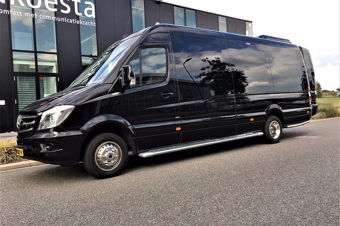 1-15 persons Taxi or Bus Transfer Amsterdam Airport to Dordrecht - How the Schiphol Meeting Point Keeps You From Wandering