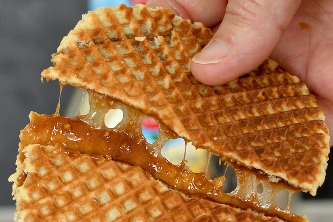2 hour food tasting Tour in Amsterdam Group Tour - Dam Square Stop: Stroopwafel, Chocolate, and a Real Dutch Drink Choice
