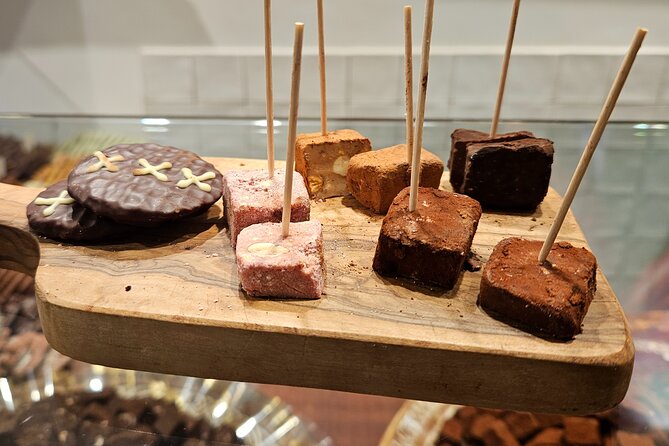 2 hour food tasting Tour in Amsterdam Group Tour - Getting Started at Torensluis, Then Sampling Like a Local