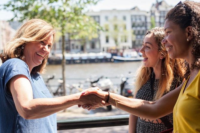 3-course Dutch Dinner in Canal House Overlooking River Amstel - Meet Fusina, your host, and why the group size matters