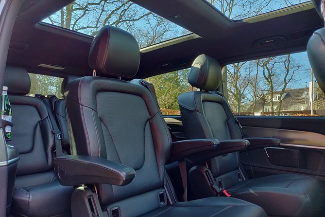 Airport Private Transfer: Schiphol Airport ↔ Amsterdam City - The Driver Factor: Helpful Tips Without the Hard Sell