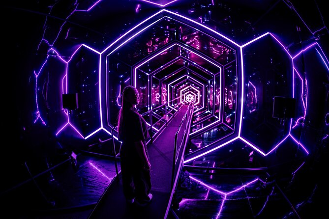 AMAZE Amsterdam: Immersive Audiovisual Experience - Your 50-minute circuit: what you will likely encounter in each room