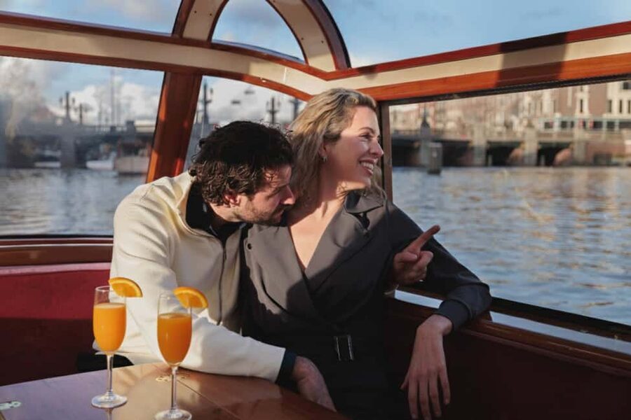 Amsterdam: 1.5-Hour High-End Morning Breakfast Canal Cruise - Where You Meet and What Boarding Feels Like