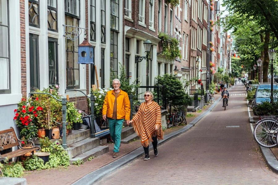 Amsterdam: 1.5-Hour Private Kick-Start Tour with a Local - How a Local Shares “Where to Eat and Unwind” in Real Terms