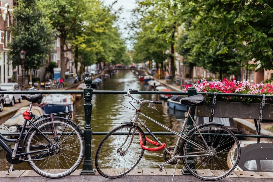Amsterdam: 1.5-Hour Private Kick-Start Tour with a Local - Meeting Point at NH Collection Amsterdam Barbizon Palace: Quick Arrival Tips
