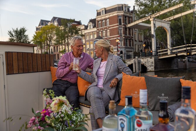 Amsterdam: 1-Hour Canal Cruise in the Evening - Why an evening canal cruise works in Amsterdam