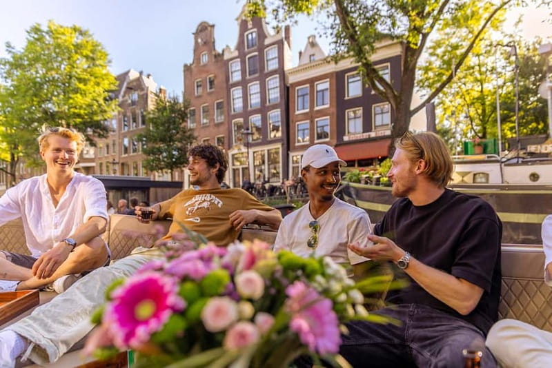 Amsterdam: 2-Hour Luxury Canal Cruise with Snacks & Drinks - Who should book this cruise (and who should skip it)