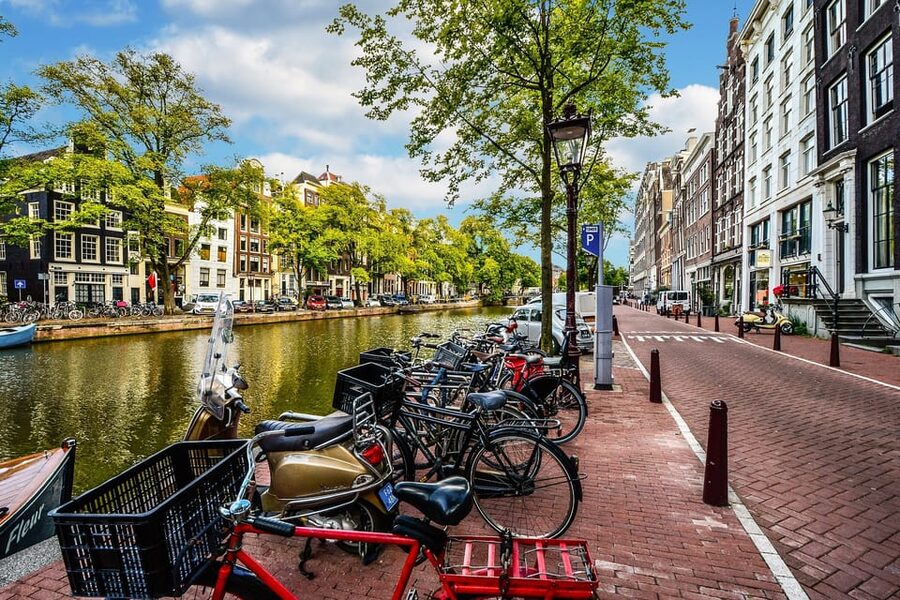 Amsterdam: 3-Hour Private Bike Tour of the City Center - Vondelpark: The Best Reset After Streets and Squares