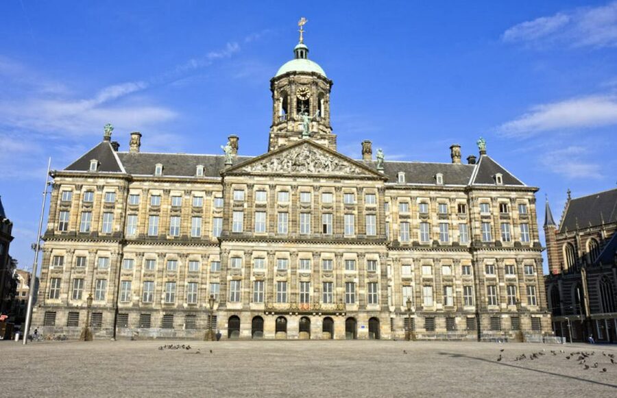 Amsterdam: 3-Hour Private Highlights City Tour by Minivan - Key points before you go