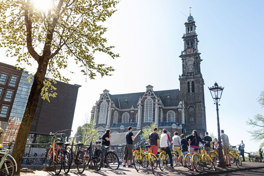 Amsterdam: 3h E-Bike Tour with break - The 3-Hour Flow, the Break, and Photo-Friendly Stops