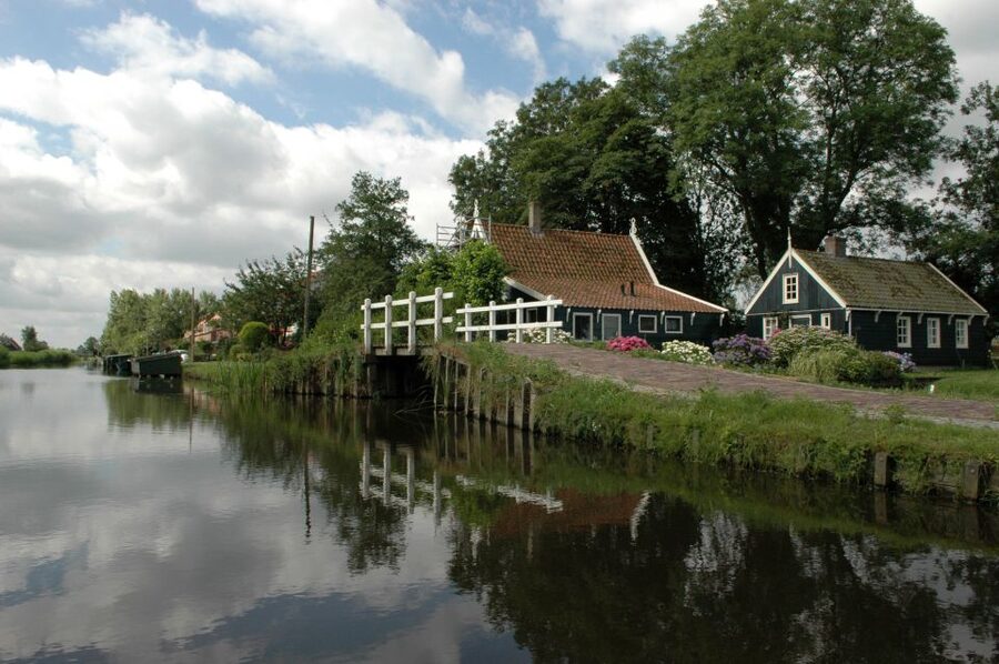 Amsterdam 5-Hour Guided Canoe Trip in the Wetlands - What to bring (and what you will regret not bringing)