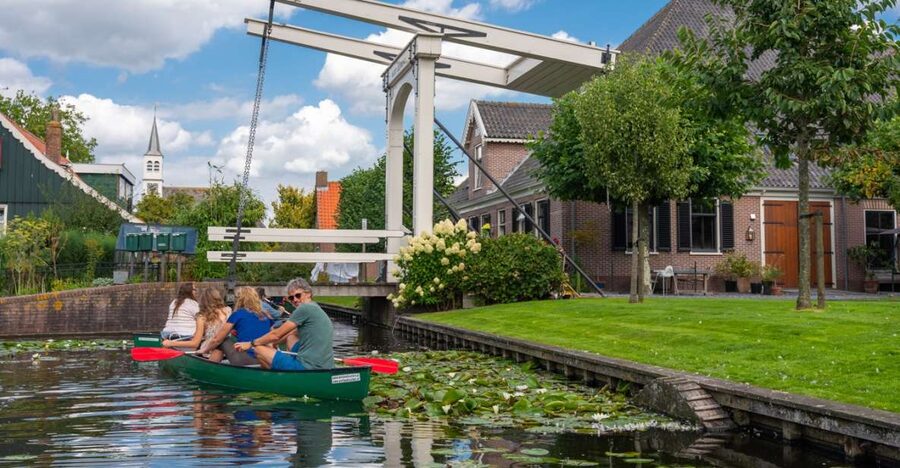 Amsterdam 5-Hour Guided Canoe Trip in the Wetlands - Drinks before and after: why they feel worth it