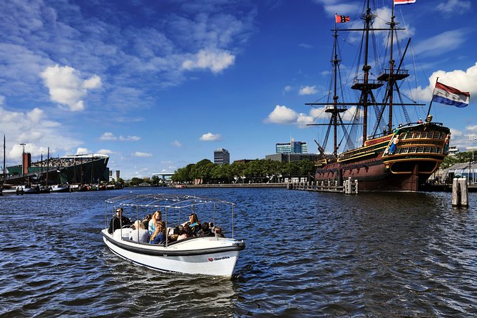 Amsterdam: 60-Minute Guided Private Canal Cruise with Drinks - Jordaan canals and the quieter Amsterdam side you often miss