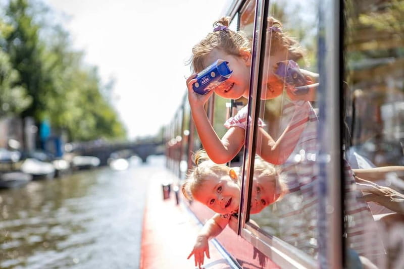 Amsterdam: 75 Minute City Canal Cruise with Audio Guide - The Audio Guide in 19 Languages (and a Kids Version That Actually Sounds Fun)