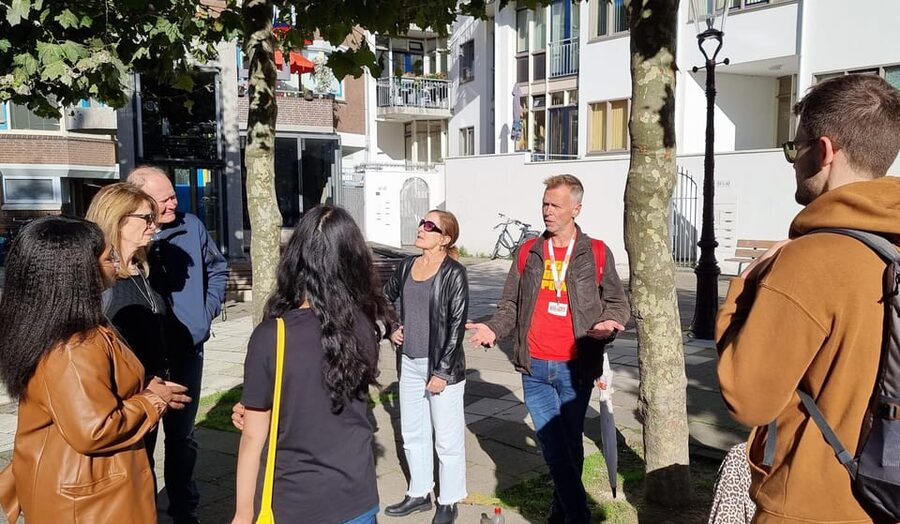 Amsterdam All In One Tour Walking Tour - Dutch food and everyday life today: the modern pulse
