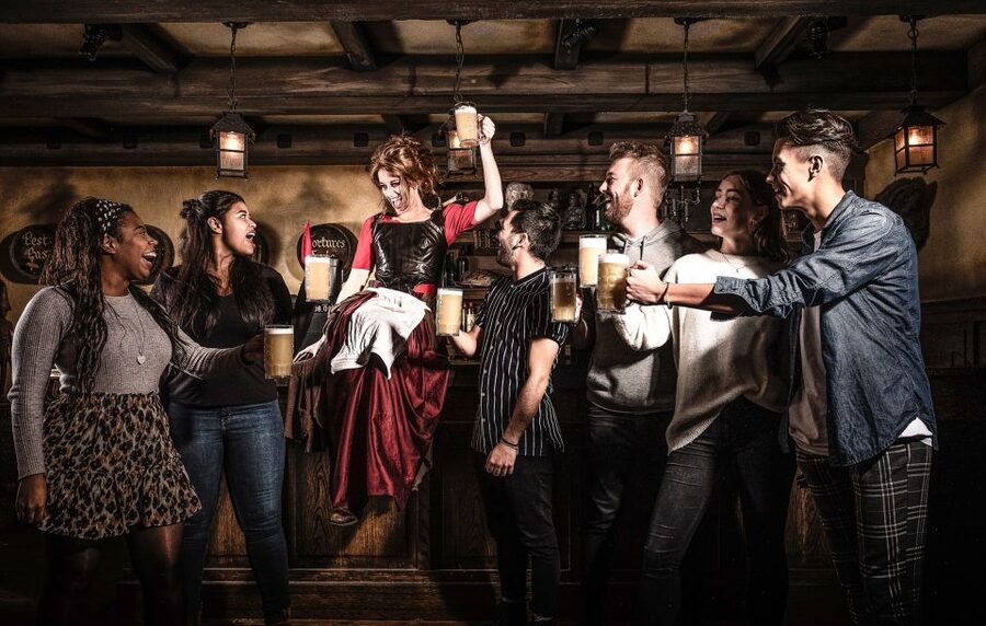 Amsterdam: Amsterdam Dungeon Entrance Ticket - 500 years of Amsterdam: witches, inquisitors, and public fear tactics
