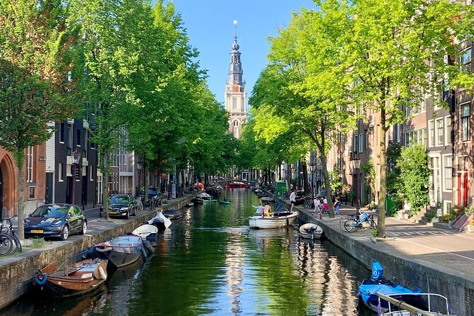 Amsterdam : Anne Frank Tour in EN/DE/IT/ES - Nieuwmarkt: why a strategic neighborhood mattered