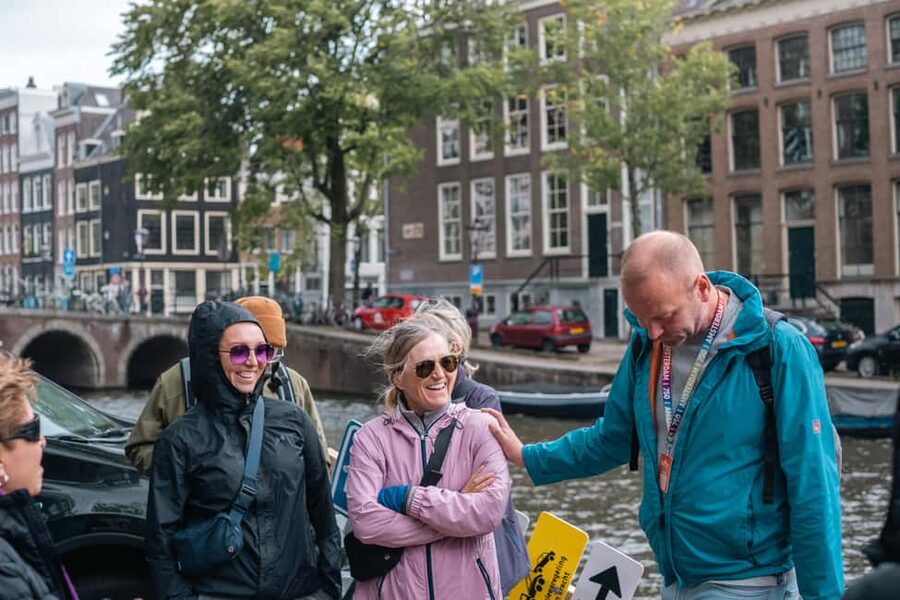 Amsterdam: Anne Frank Walking Tour - Price and Value: Getting More Than a Quick Anne Frank Stop