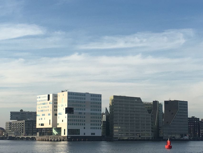 Amsterdam: Architektur Er-fahren - Western Islands And Houseboats: Practical Design You Can See