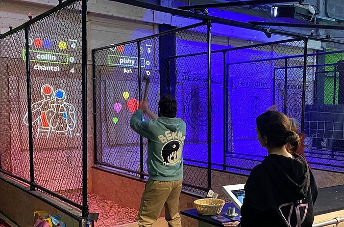 Amsterdam Axe Throwing Experience - Price and value: is $31.46 for one hour worth it?