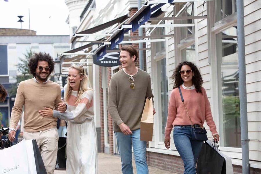 Amsterdam: BataviaStad Fashion Outlet Ultimate Shopping Tour - Getting to BataviaStad Fashion Outlet From Amsterdam in About 60 Minutes