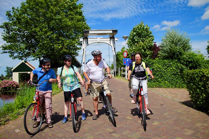 Amsterdam Bike Rental with free GPS narrated bike tour - Price and value: what $17.94 buys you