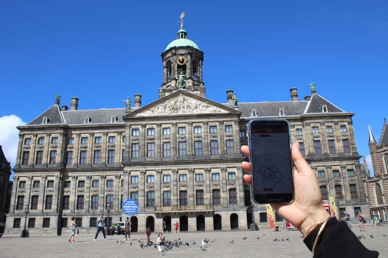 Amsterdam:: Bike Rental with Free Self-Guided Tour - Your bike kit: gears, brakes, side bags, and two locks
