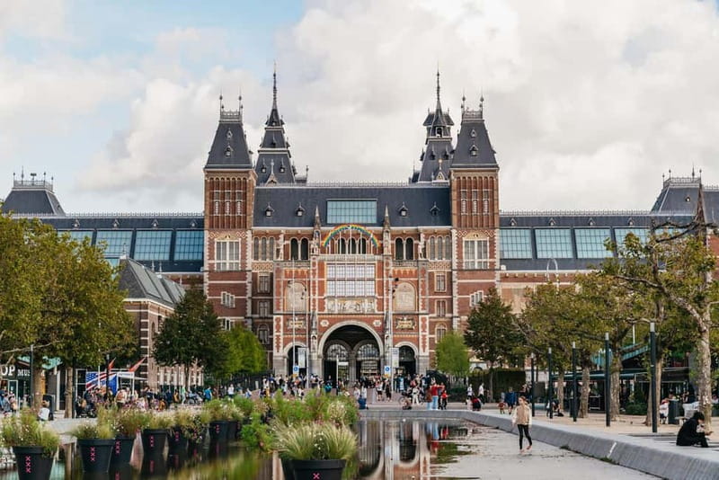 Amsterdam Bike Tour in Small Group + Optional Canal Cruise - Key highlights at a glance