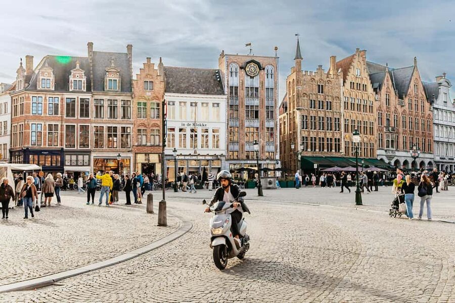 Amsterdam: Brussels & Bruges w/ Optional Chocolate Tasting - Coach Ride Math From Amsterdam