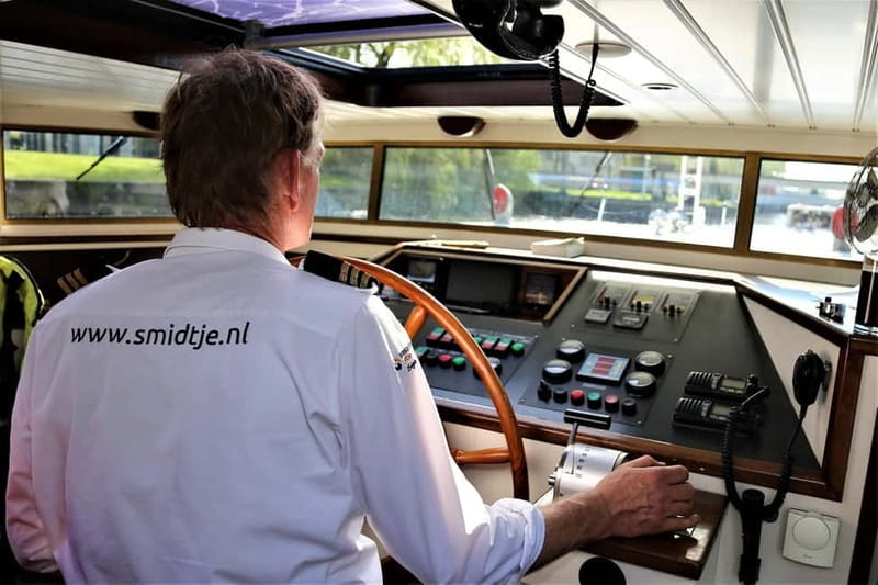 Amsterdam: Burger Cruise - Burgerbar & Canal Cruise - Who This Cruise Fits Best, and Who Might Skip It