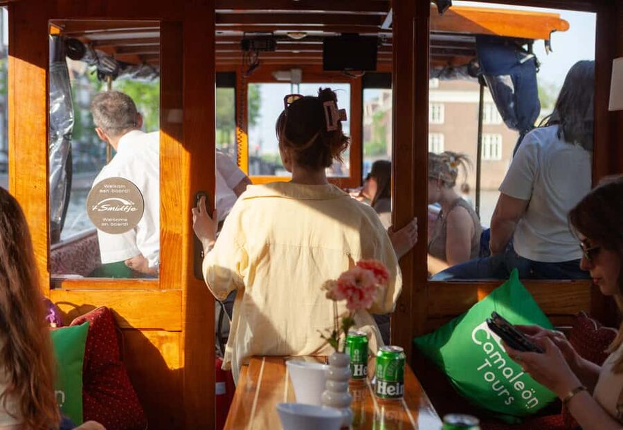 Amsterdam Canal Boat Ride with a Spanish-speaking Guide - Stop-by-stop: what you’ll see and why each part matters