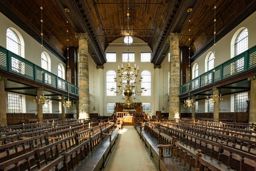Amsterdam: Canal Cruise and Jewish Cultural Quarter Tickets - 75-Minute Canal Cruise: From Merchant Houses to Overhoeks