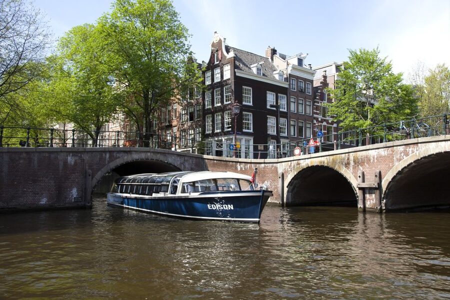 Amsterdam Canal Cruise and Maritime Museum Combined Ticket - East-Indian Ship and the museum setting by the water