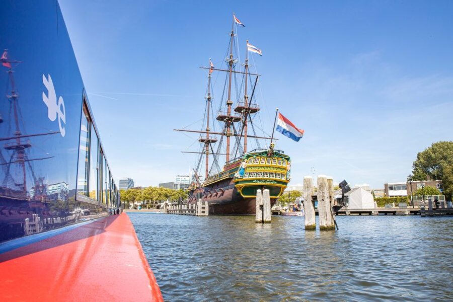 Amsterdam Canal Cruise and Maritime Museum Combined Ticket - Where to meet and how boarding actually plays out