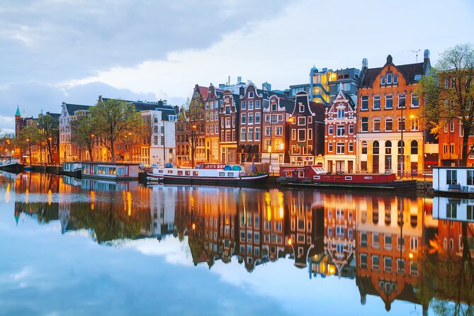 Amsterdam Canal Cruise in Classic Salon Boat With Drinks and Cheese - Where you meet matters: Leliegracht 50 and the no-boat backup plan