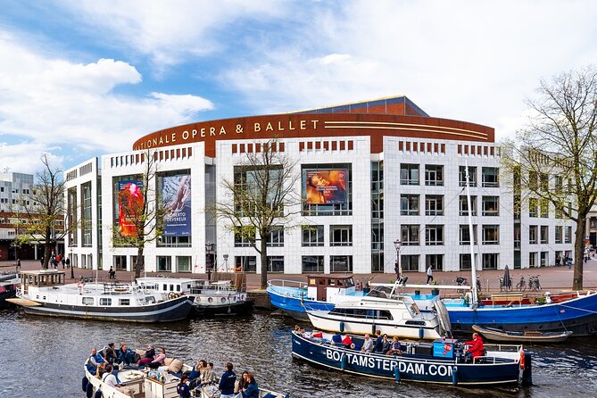 Amsterdam Canal Cruise with Live Guide and Two Drinks - Nine Streets shopping district, plus how to use the cruise as a planning tool