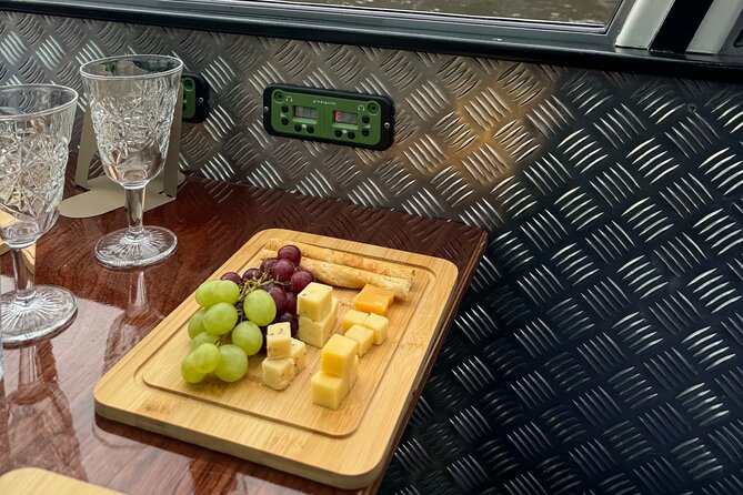 Amsterdam Cheese and Wine Canal Cruise - Reguliersgracht and the seven bridges in a single view