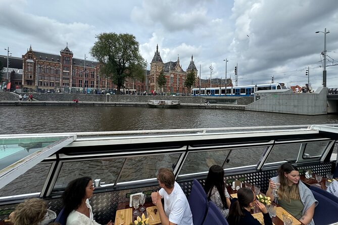 Amsterdam Cheese and Wine Canal Cruise - Prinsengracht and Prinsengracht #263: seeing Anne Frank’s house from the canal