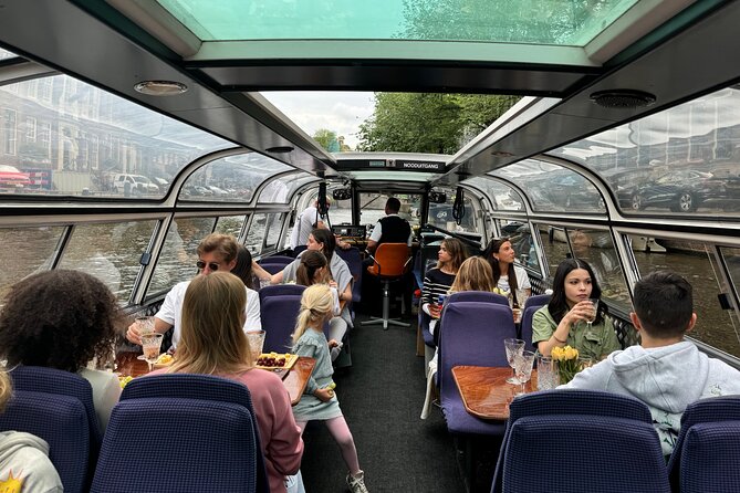 Amsterdam Cheese and Wine Canal Cruise - Herengracht first: how this canal sets up the whole experience