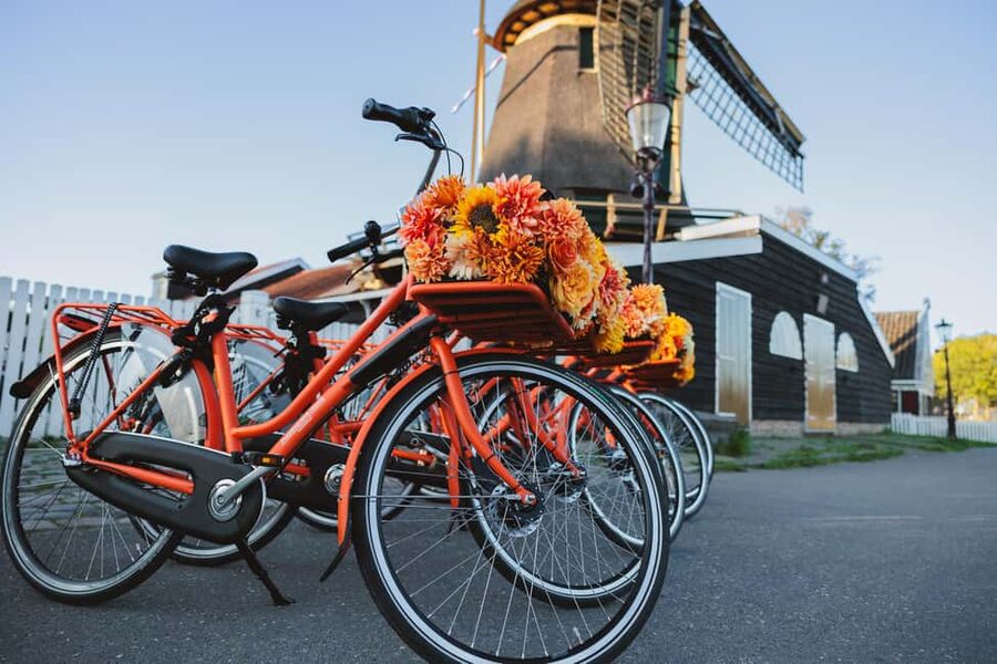 Amsterdam: Cheese Tasting, Windmill & Countryside Bike Tour - How long is the ride, and how hard is it really?