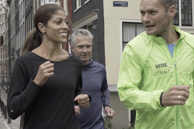 Amsterdam city center run tour - Hotel pickup and pace: what easy running really feels like