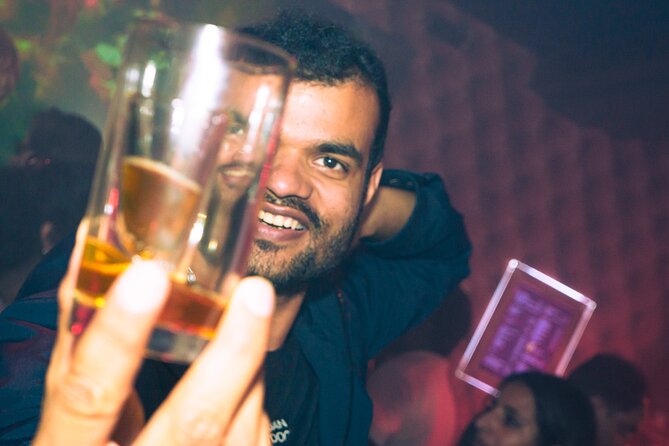 Amsterdam: City Centre Bar Crawl and Nightlife Experience - The Free Shots and Beer Deal: How to Use It Without Getting Disappointed