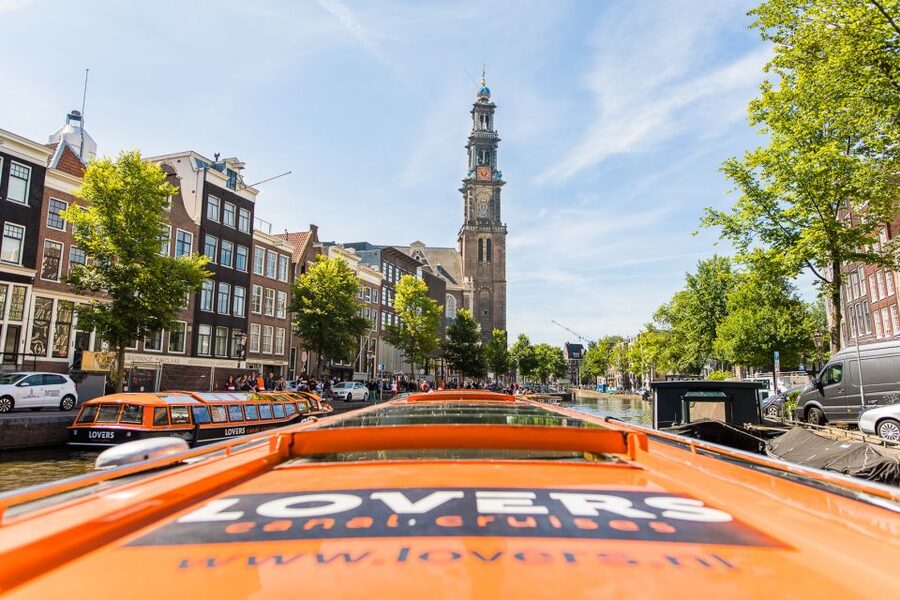 Amsterdam: City Centre Canal Cruise including Audioguide - How Long You’ll Spend Boarding, and Why Being Early Helps