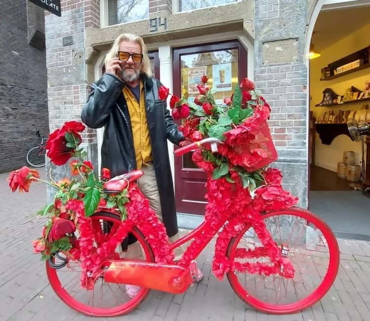 Amsterdam: City Centre, Guided Bike Tour on Flower Bikes - Key highlights if you want the quick pitch