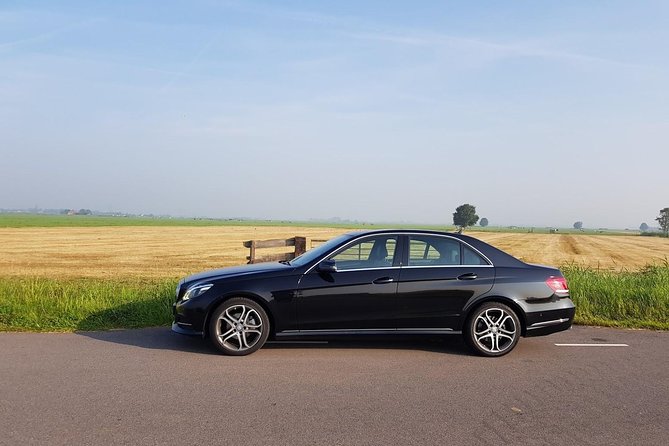 Amsterdam City & Countryside Tour: The Best of both Worlds - Amsterdam and countryside in one 4-hour private route