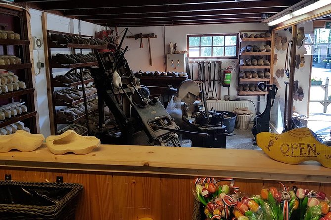 Amsterdam City & Countryside Tour: The Best of both Worlds - Flexibility and tailoring: how to get the most from a private tour