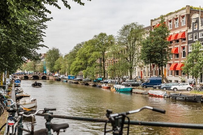 Amsterdam City Highlights and Hidden Gems - Private & Custom Tour - Stop 5: Central square atmosphere, bookstores, cafés, and hidden passageways
