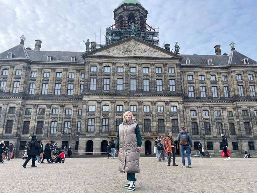 Amsterdam: City Highlights Walking Tour - Red Light District context: freedom, boundaries, and Dutch drug laws