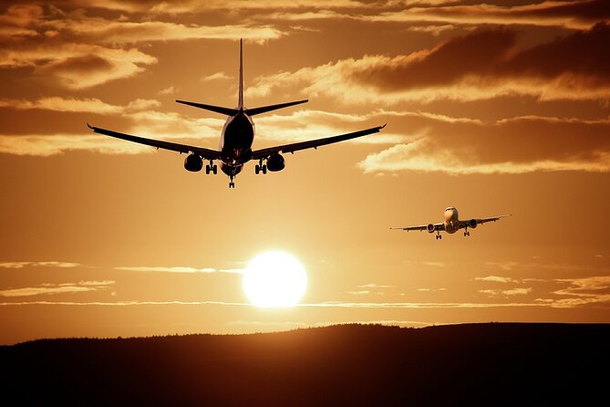 Amsterdam City to AMS Schiphol Airport departure transfer - What you get in the car, comfort included