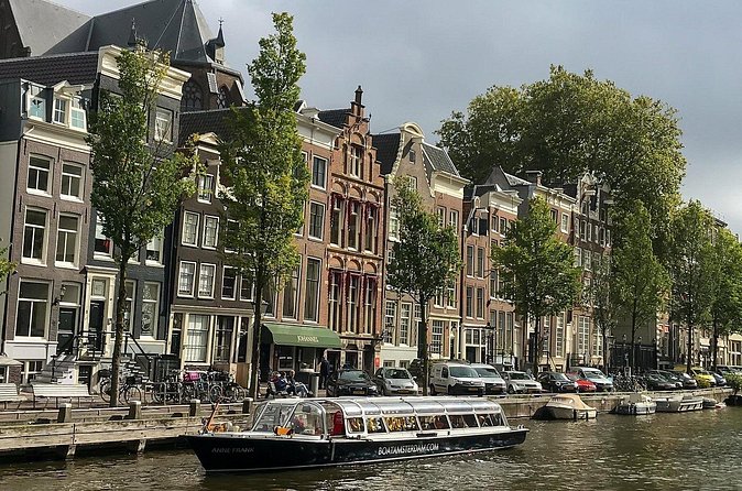 Amsterdam Classic Canal Cruise with Live Guide - Price and value: what you get for $19.20